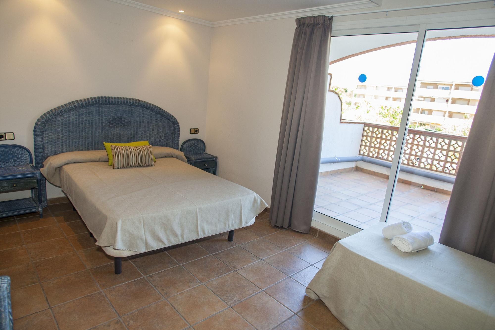 Hotel Comarruga Platja 外观 照片