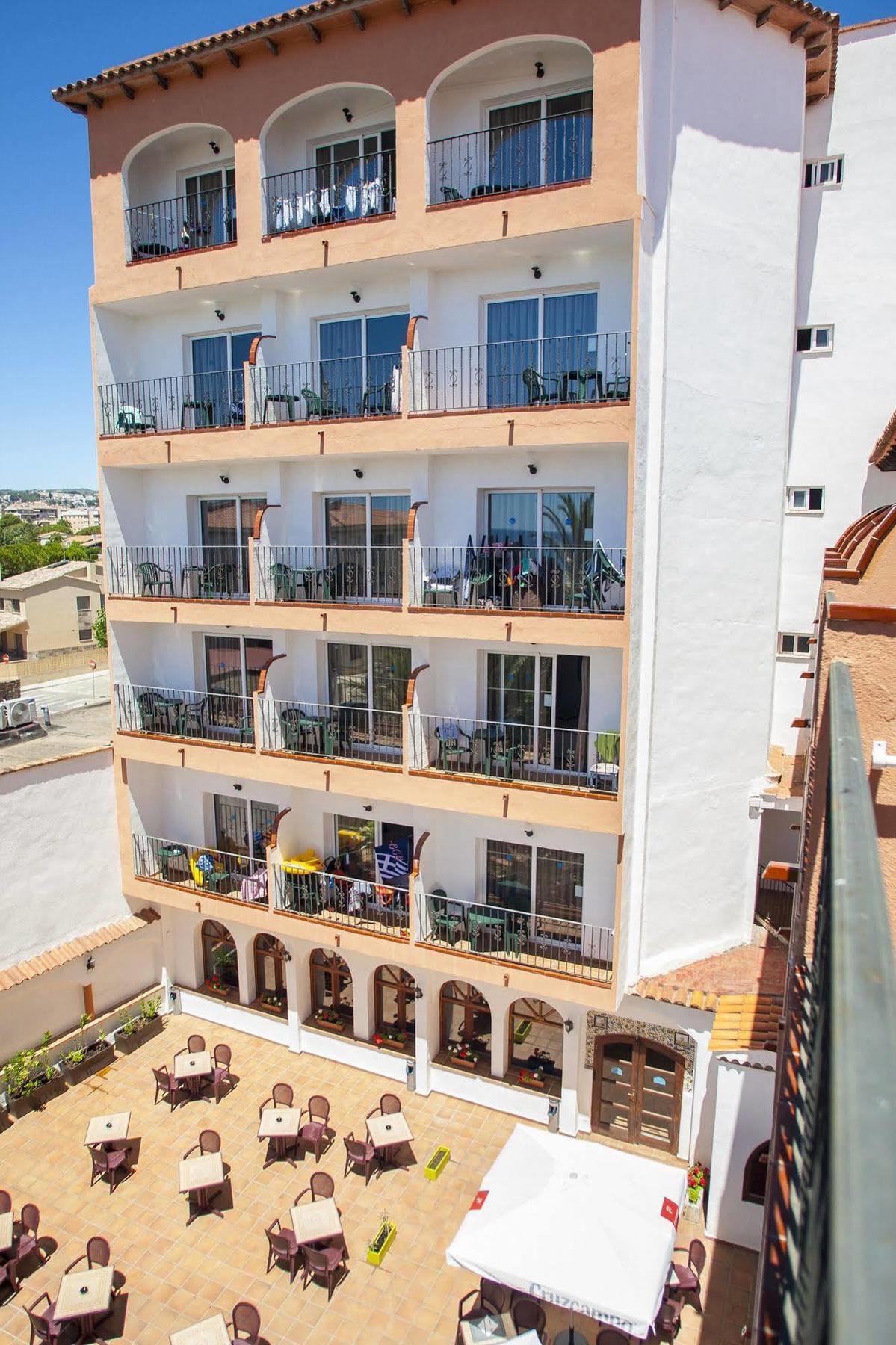Hotel Comarruga Platja 外观 照片