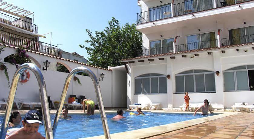 Hotel Comarruga Platja 外观 照片