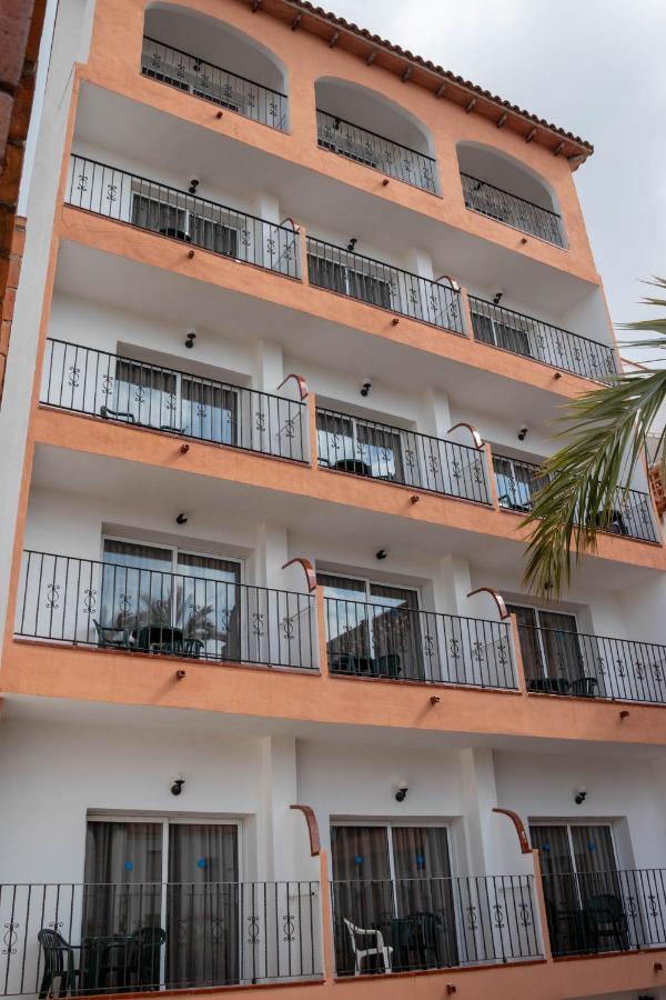 Hotel Comarruga Platja 外观 照片